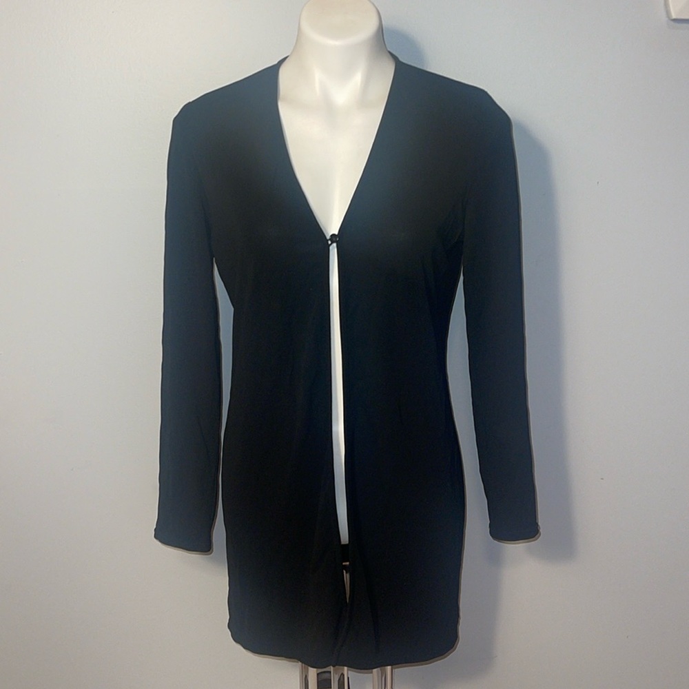 Ann Taylor One Button Down Cardigan top. Size 6. Black. Career wear.